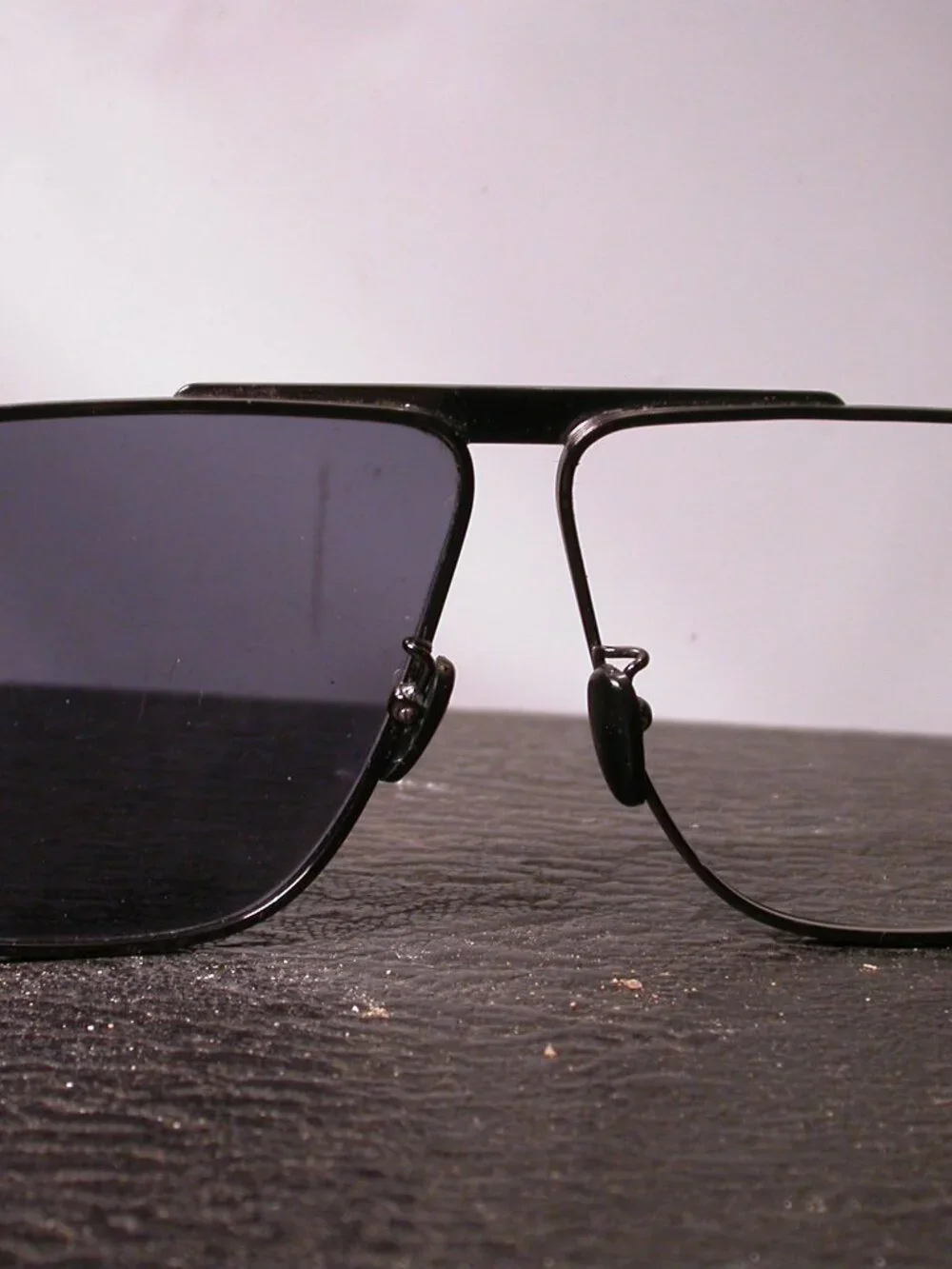 Gucci Gunmetal Black Designer Aviator Shades Sunglasses Made in Japan